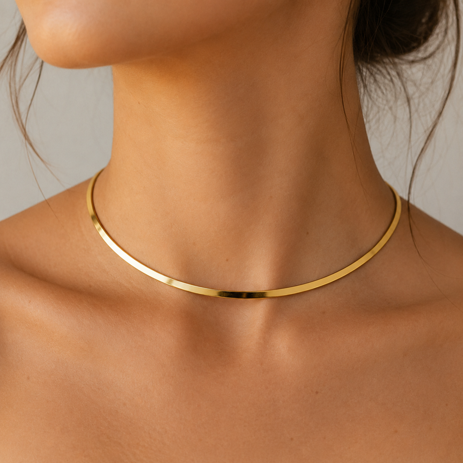 CHOCKER ARO FINO